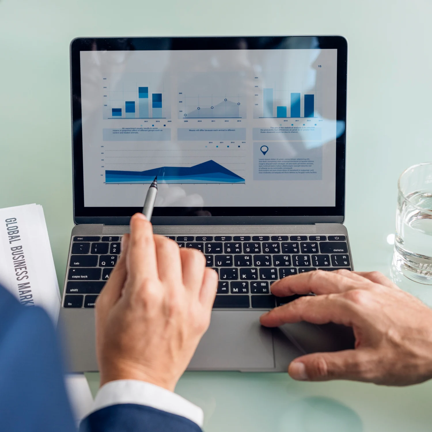 Read more about the article Cultural Nuances in UAE Digital Advertising: What International Brands Miss